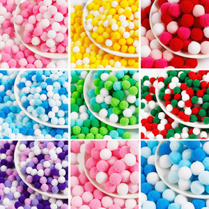 Crafty Pom Pom Balls